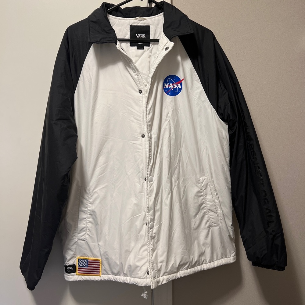 Vans Off The Wall Men's X NASA Space Voyager Torrey Padded Jacket - White/Black